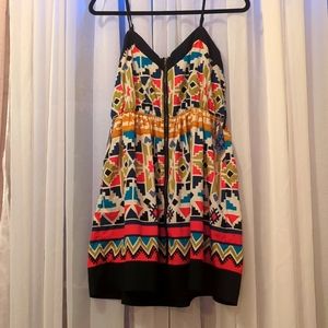 Geometric full zipper dress with pockets